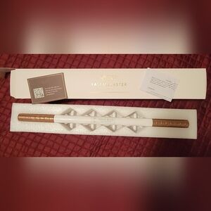 NWOT Ashley Black Fascia Regenerating Tool